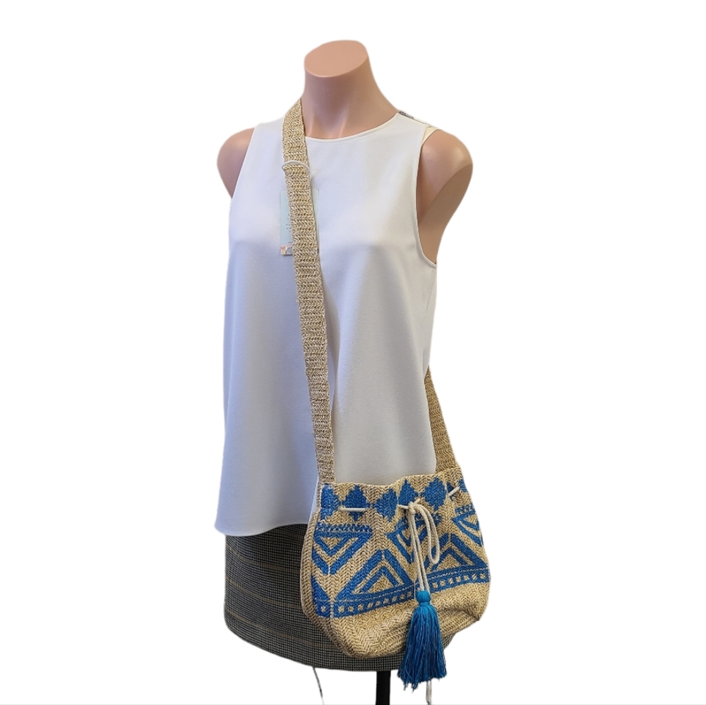 Most Wanted USA Bucket Style Bag NWT - Picture 12 of 12